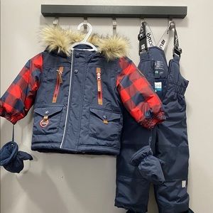 Nano Snowsuit 6 pieces like NEW 😍